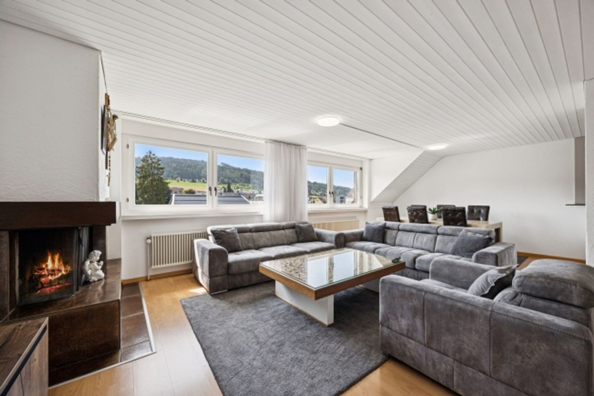 Ihr neues Zuhause auf zwei Ebenen Grosszügige 5.5-Zimmer-Duplexwohnung - 0