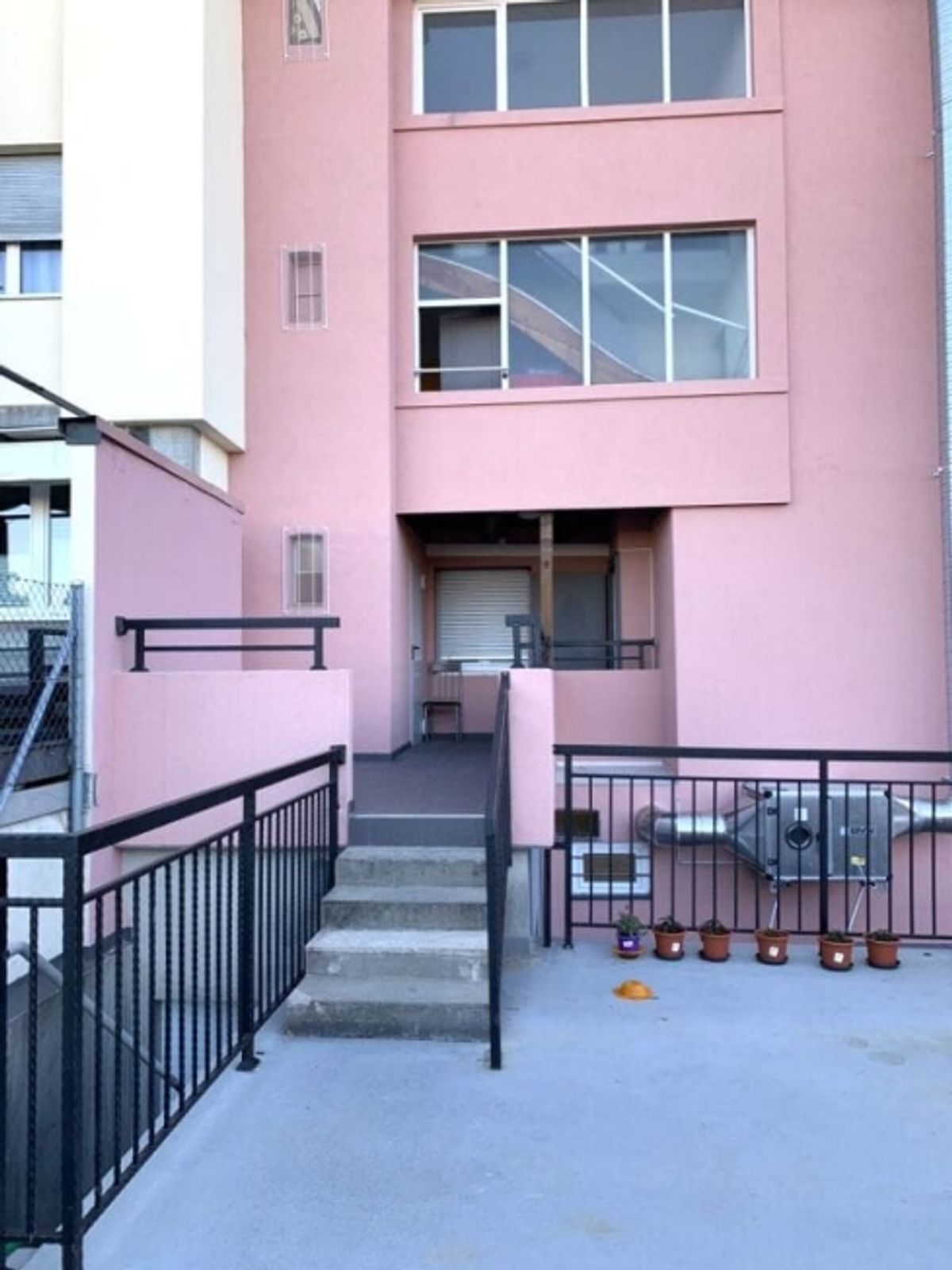 MFH mit 10 Whg + Gewerbe, totalsaniert, zentral in Biel - 10