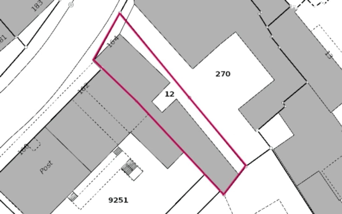 MFH mit 10 Whg + Gewerbe, totalsaniert, zentral in Biel - 12