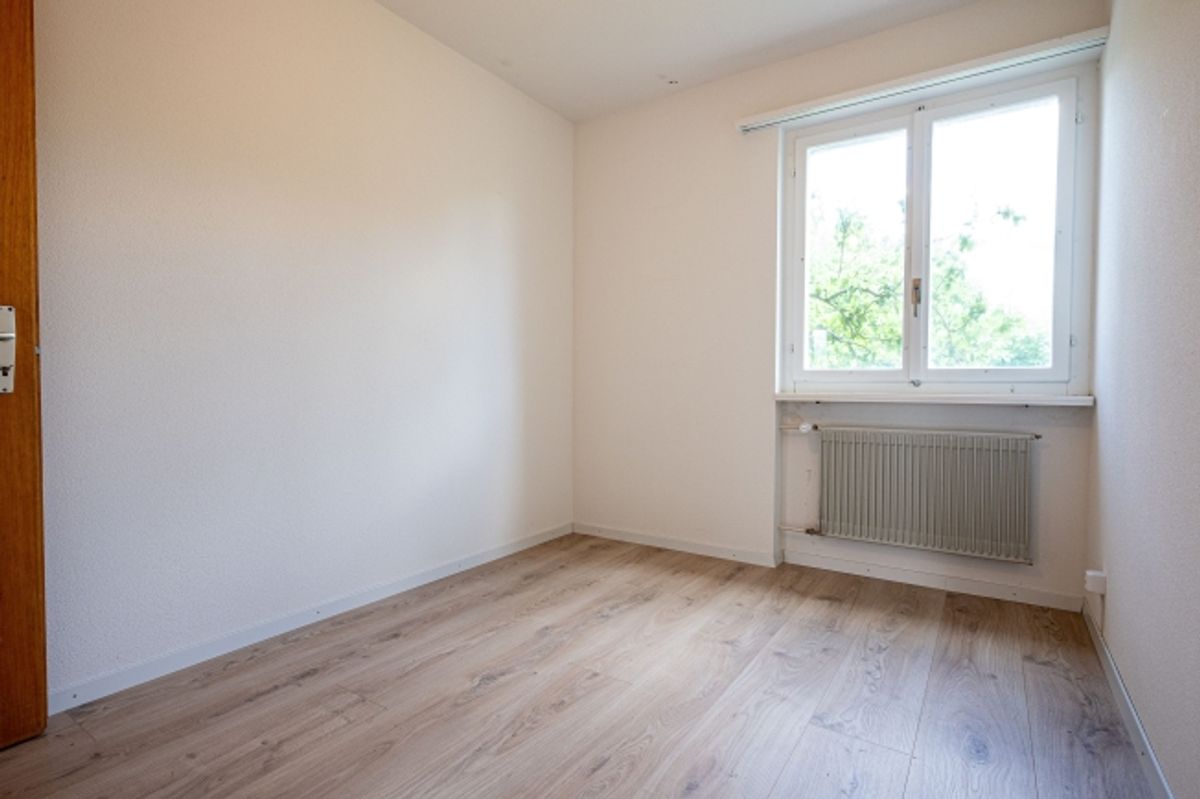 5.5-Zi. EFH in Uetendorf mit grossem Garten & Ausbaupotential - 9