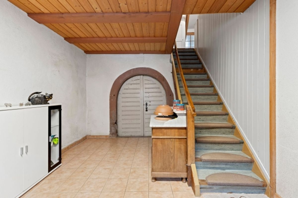 9-Zimmer Reihenmittelhaus an ruhiger und ländlicher Lage - 10
