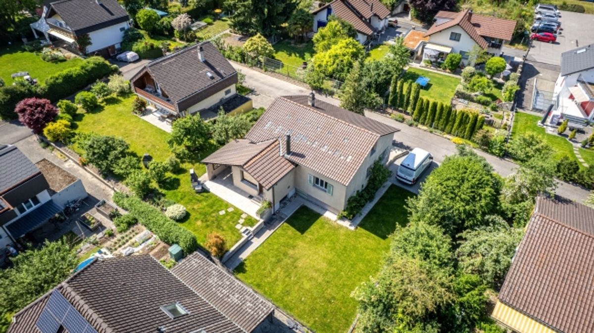 5.5-Zi. EFH in Uetendorf mit grossem Garten & Ausbaupotential - 4