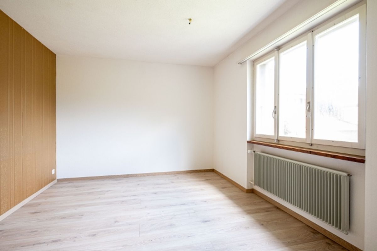 5.5-Zi. EFH in Uetendorf mit grossem Garten & Ausbaupotential - 8