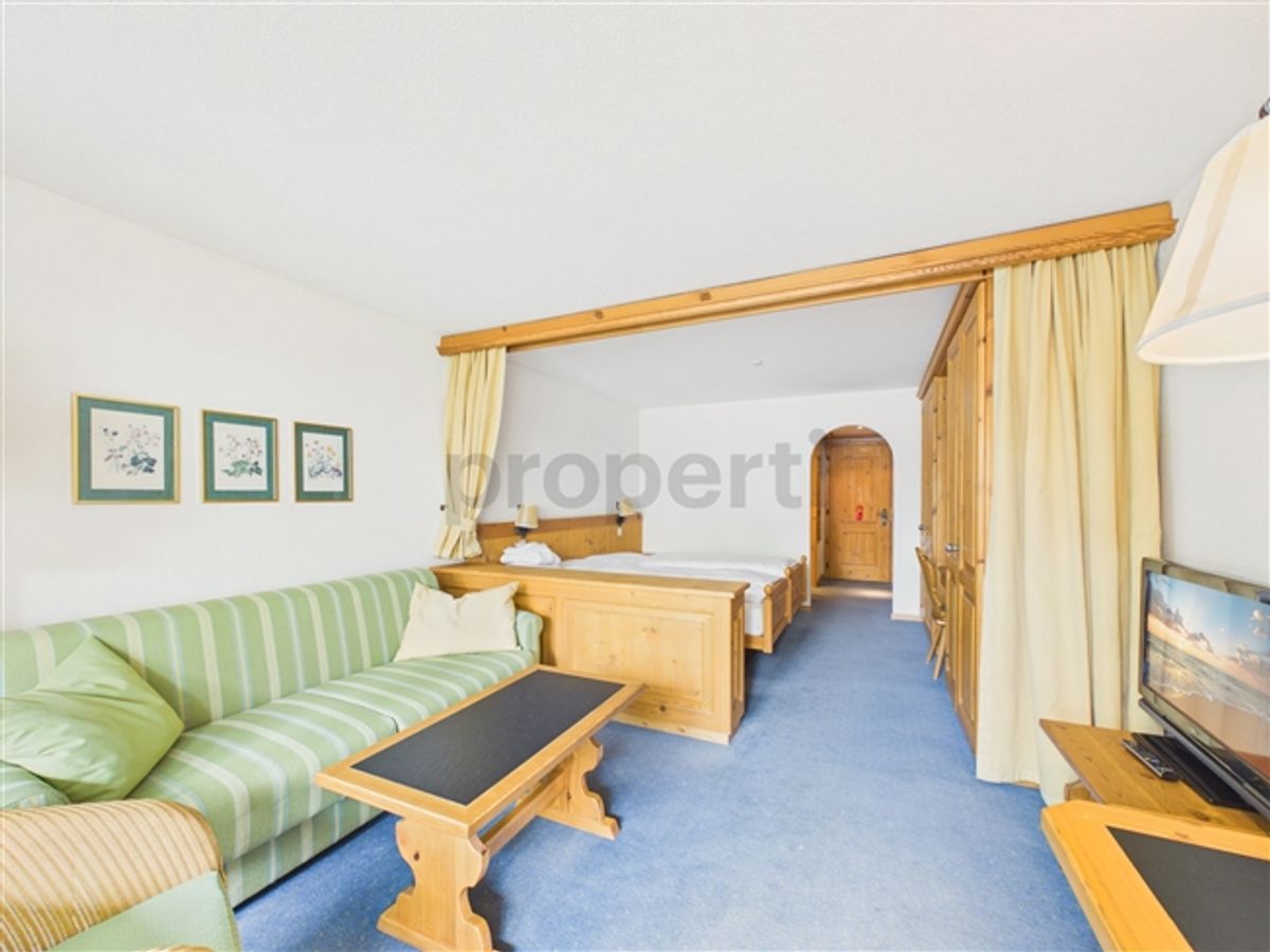 Helle 1.5-Zimmer-Wohnung mit Balkon, Davos Dorf - 3