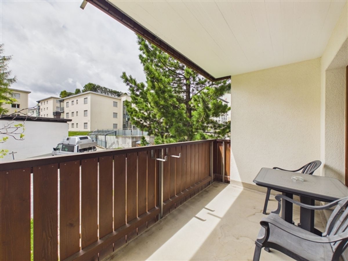 Helle 1.5-Zimmer-Wohnung mit Balkon, Davos Dorf - 8