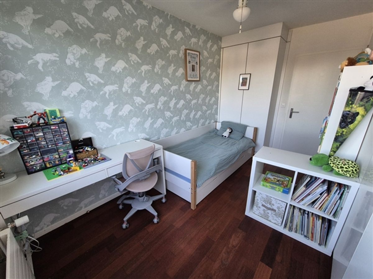 7 ZIMMER-HAUS IN RICHTERSWIL (ZH), MÖBLIERT, TEMPORÄR - 3
