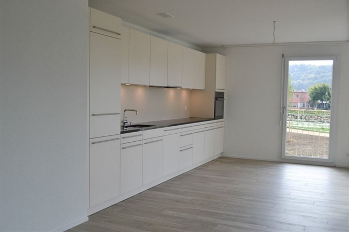 Schöne 4.5-Zimmerwohnung in beliebten Jardin du Paradis - 0