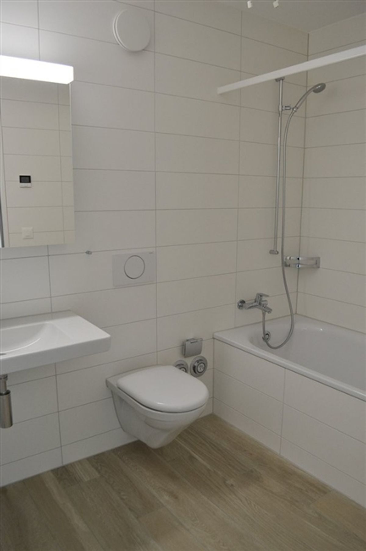 Schöne 4.5-Zimmerwohnung in beliebten Jardin du Paradis - 3