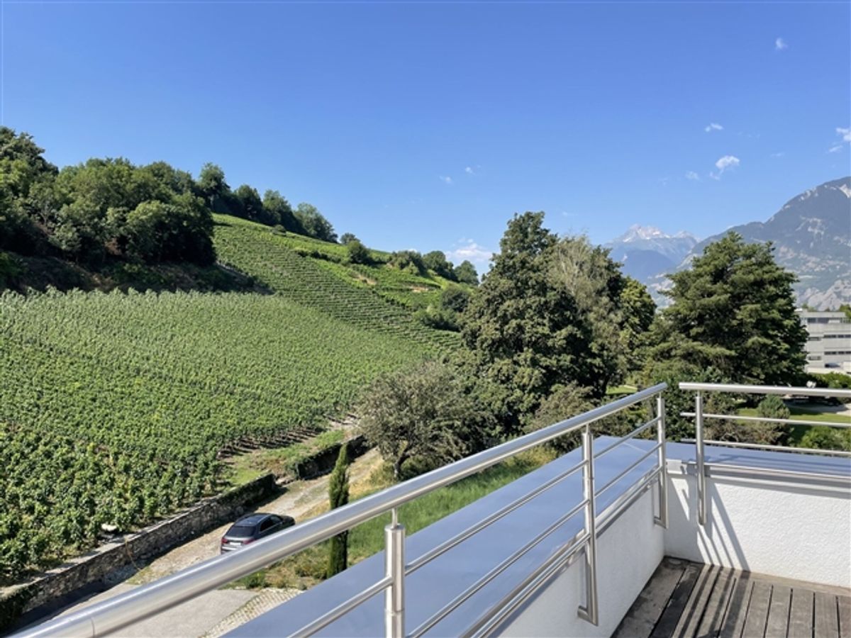 Exklusives Penthouse in Sion mit seiner 100 m² großen Terrasse - 5