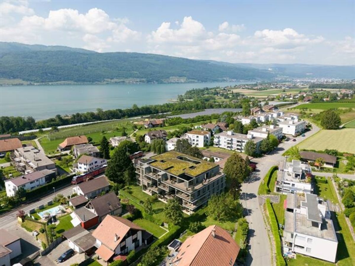 EXKLUSIVE NEUBAUWOHNUNG MIT TERRASSE UND EINZIGARTIGER ARCHITEKTUR AM BIELERSEE - 6