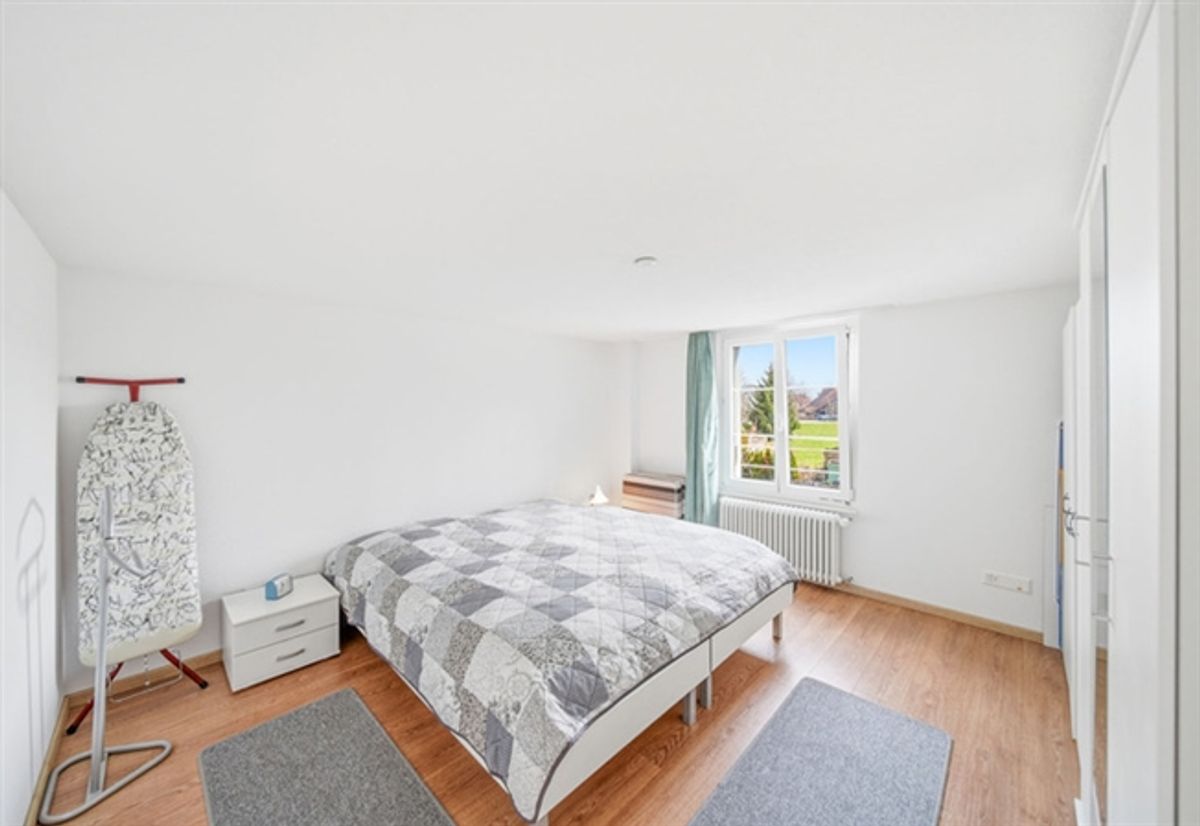 GEPFLEGTES MEHRFAMILIENHAUS MIT ACHT WOHNUNGEN UND MIETPOTENZIAL - 3