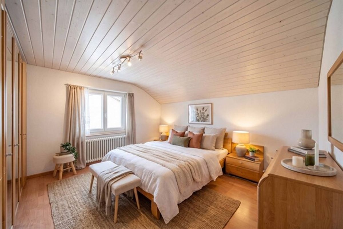 CHARMANT & FREISTEHEND - 5.5 ZIMMER EINFAMILIENHAUS - 3