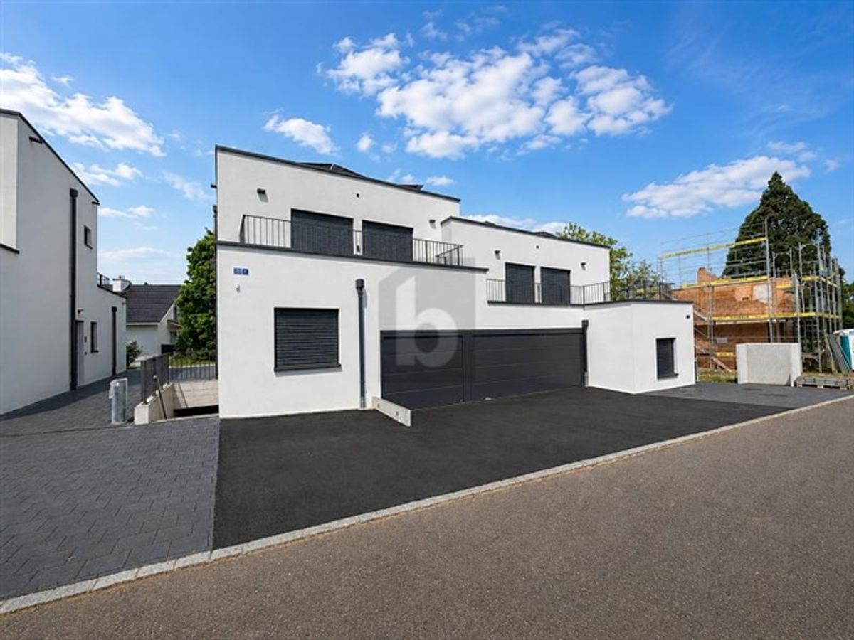 PREISHIT NEUBAU MIT ZWEI TERRASSEN UND GARTEN - 0