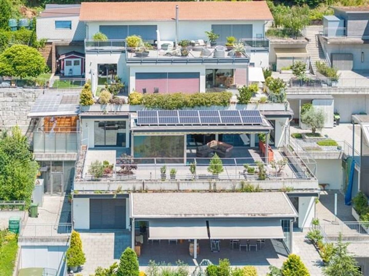 MEHR NATUR. MEHR RUHE.  MEHR ZUHAUSE - EXKLUSIVE WOHNUNG MIT  213 M² TERRASSE - 6