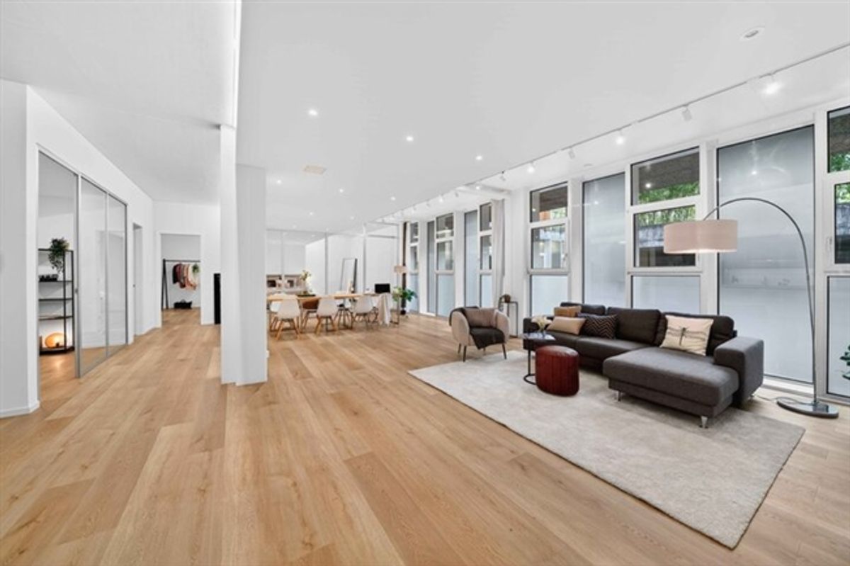 DOPPELTES POTENTIAL IM PARTERRE MIT 289 M² IN DER ATELIER 5-SIEDLUNG - 1