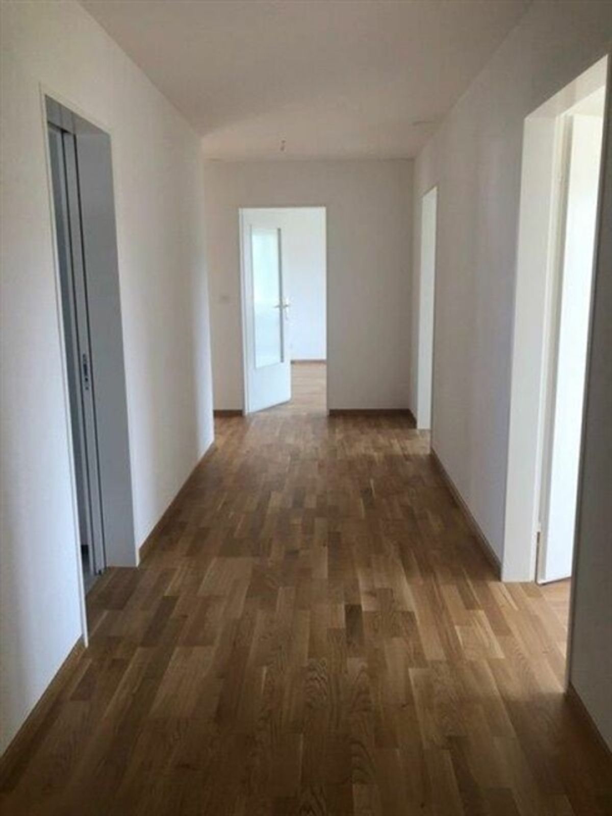 Charmante 4.0 Zimmer Wohnung - 2