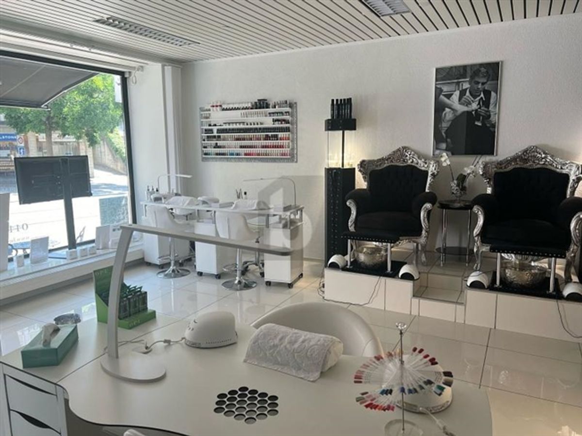 EXKLUSIVES ONE-STOP-BEAUTYKONZEPT - 1