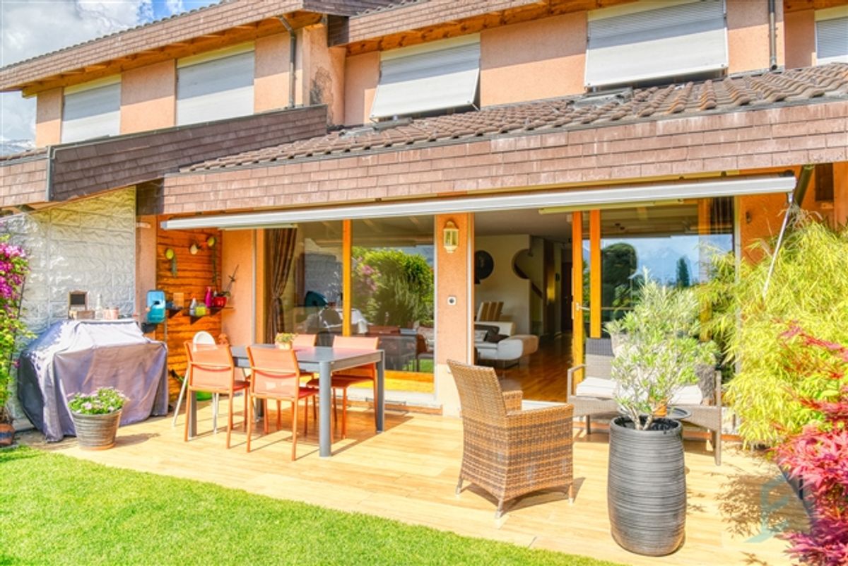 EINZELMAKLER Prächtige 51/2 Doppelhaushälfte mit Garten in Chippis - 11