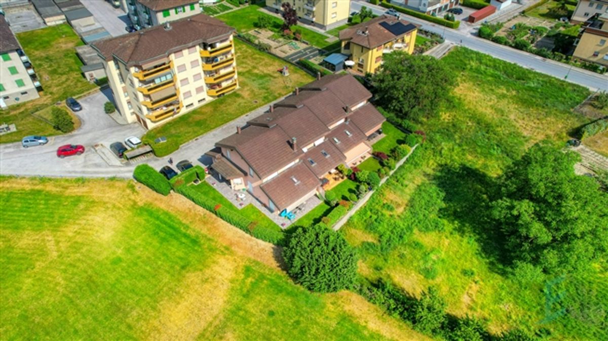 EINZELMAKLER Prächtige 51/2 Doppelhaushälfte mit Garten in Chippis - 13