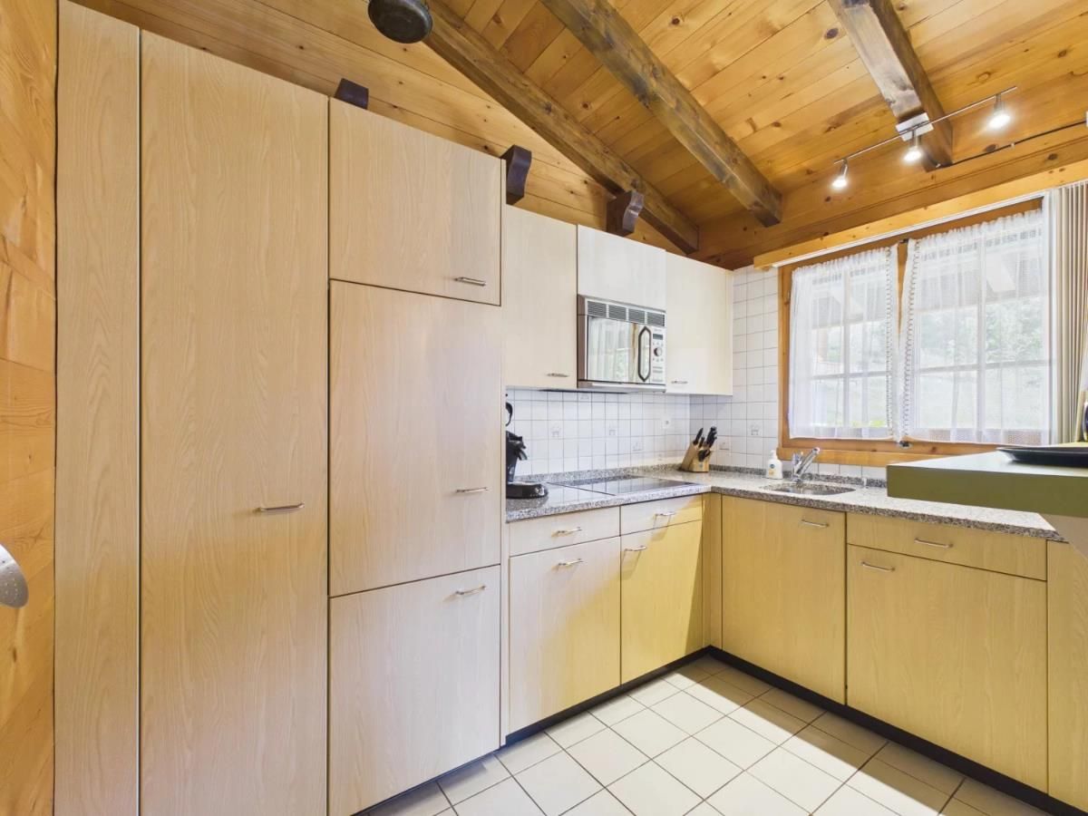 Exklusives Chalet an sonniger Aussichtslage in Ernen - 4