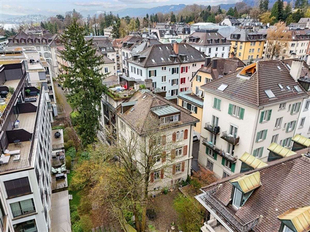 MFH mit 6 Einheiten und Dachterrasse in Zürich Enge - kaufen - 0