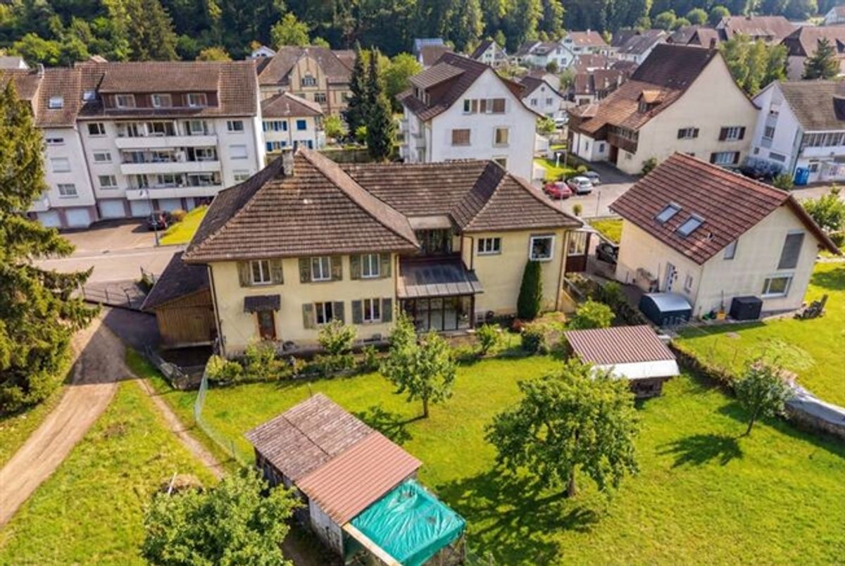 MULTIFUNKTIONSHAUS IM ZENTRUM - 0