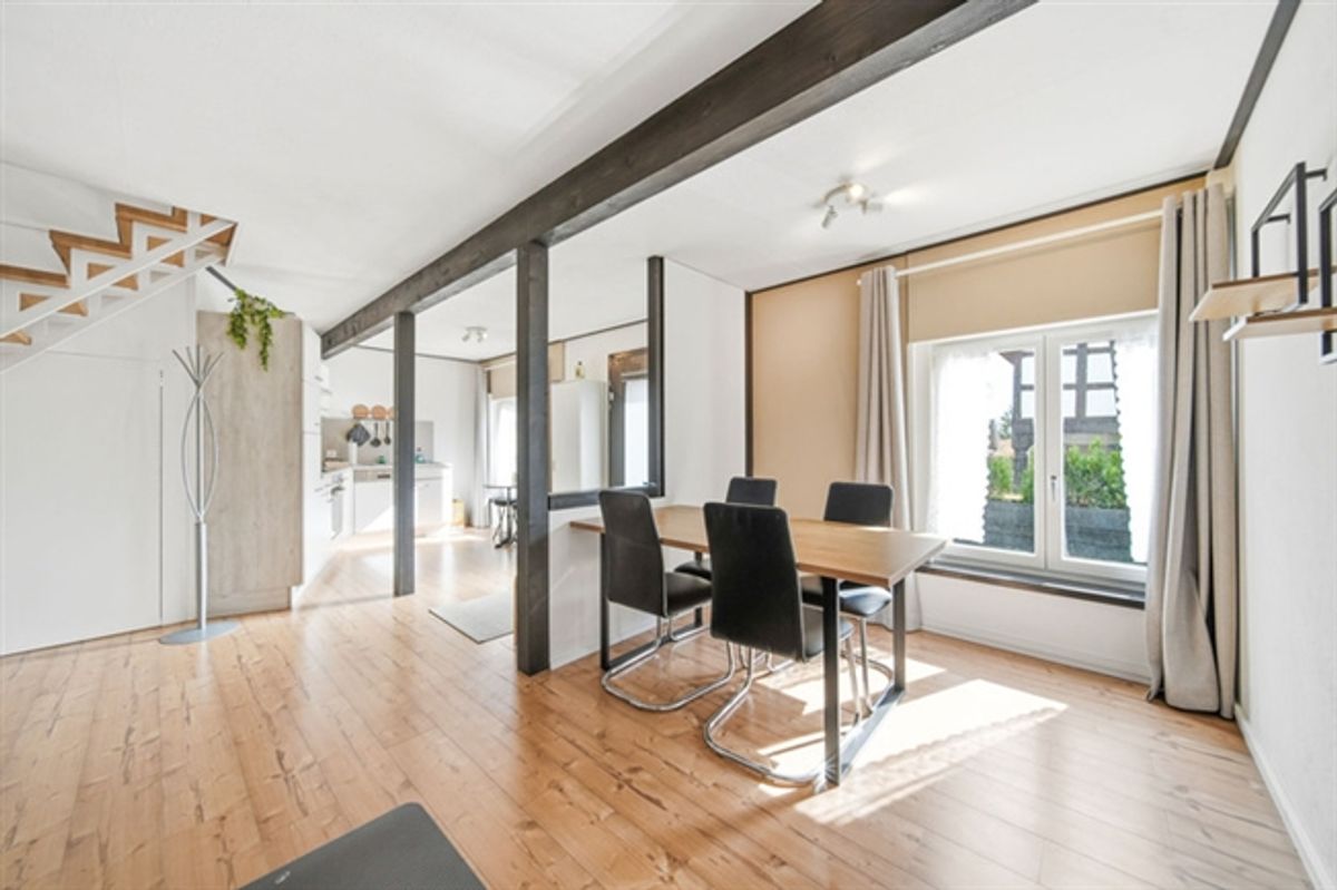 SYMBIOSE ZWISCHEN KLASSIK & KOMFORT - 7.5 ZIMMER HAUS MIT EINLIEGERWOHNUNG - 5