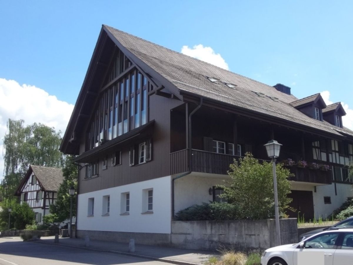 Gemütliche Wohnung mit Balkon in schönem Riegelhaus - 0