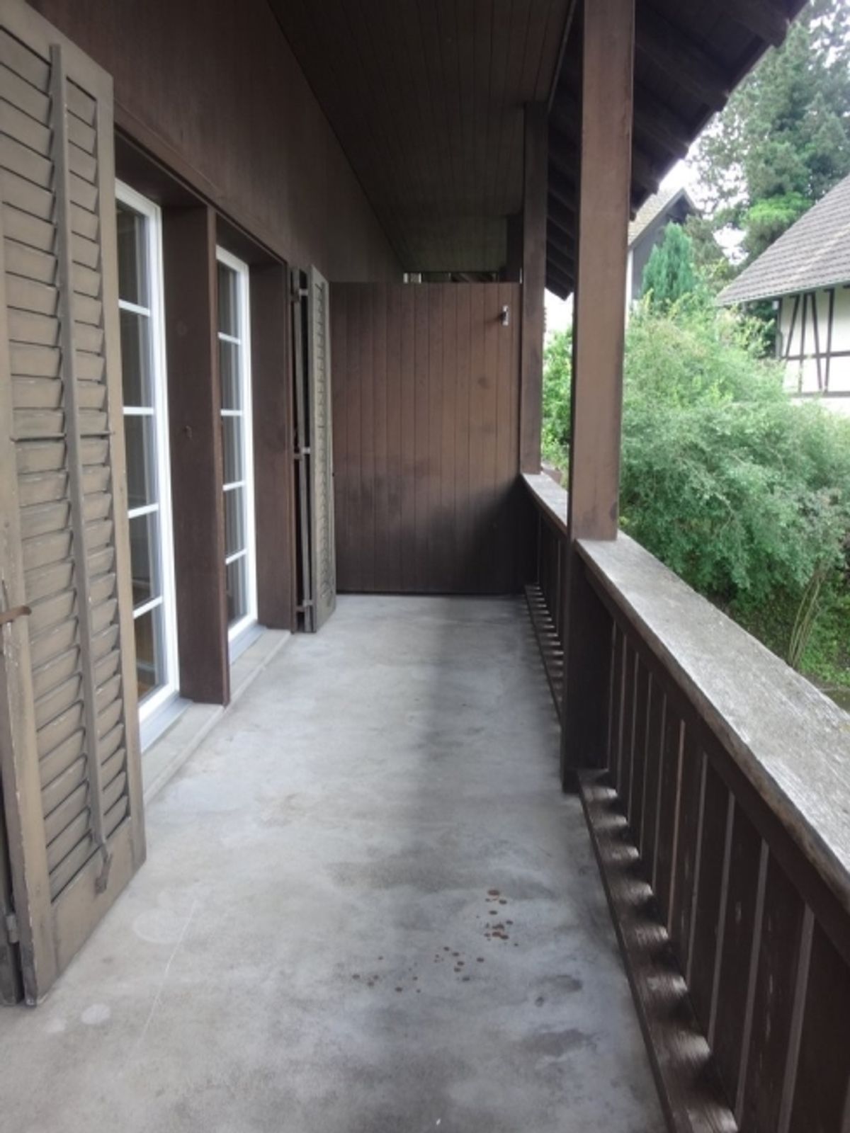 Gemütliche Wohnung mit Balkon in schönem Riegelhaus - 4