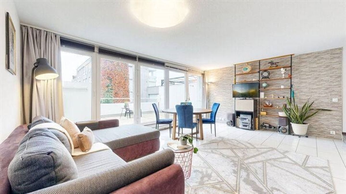 4.5 ZIMMER WOHNPERLE IN BIEL - 1