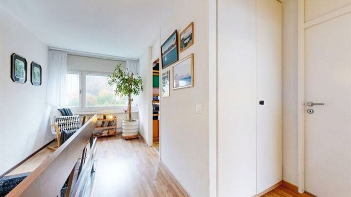 4.5 ZIMMER WOHNPERLE IN BIEL - 5