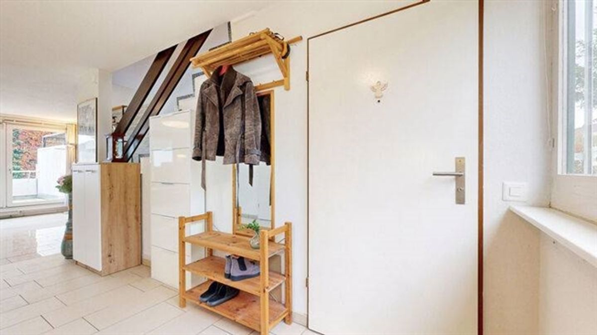 4.5 ZIMMER WOHNPERLE IN BIEL - 6