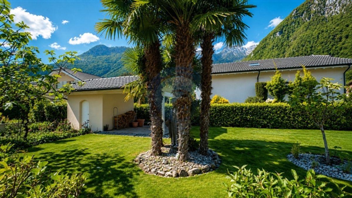 CHARMANTE 6,5-ZIMMER-FREISTEHENDE VILLA MIT CHARAKTER UND POOL - 6