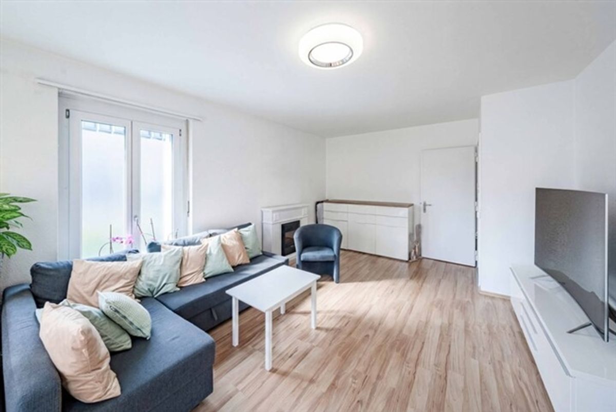 VIELSEITIGES MEHRFAMILIENHAUS MIT ATTRAKTIVER RENDITE - 1