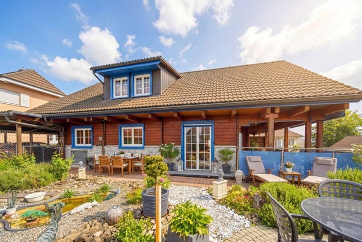 DURCHDACHTES 4.5-ZIMMER-EINFAMILIENHAUS MIT TERRASSE UND CARPORT - 0