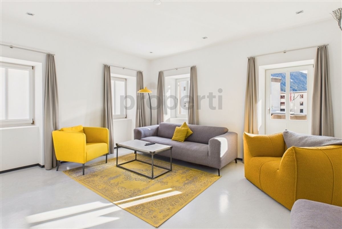 Exklusive 4.5-Zimmer-Eigentumswohnung mit Alpenpanorama in historischer Villa  Davos Platz - 1
