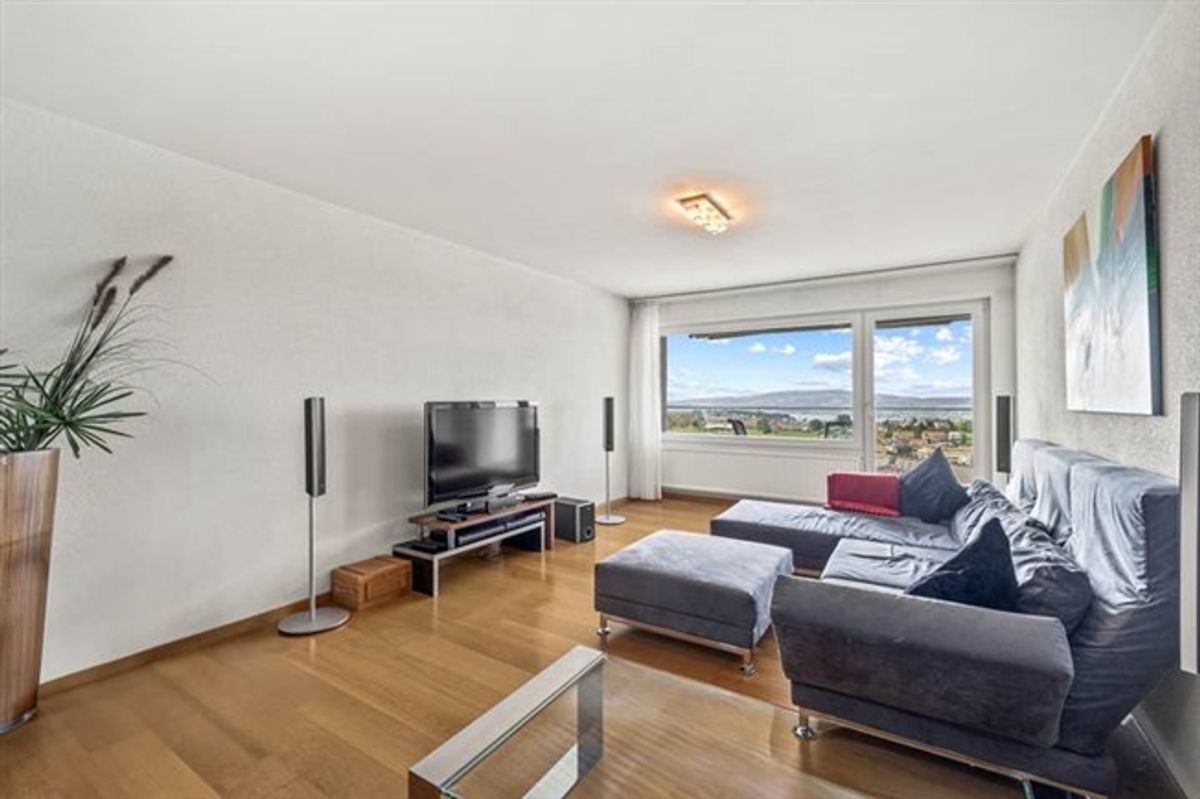 2.5 ZIMMER WOHNUNG MIT SEESICHT UND STEUERPRIVILEGIEN - 0