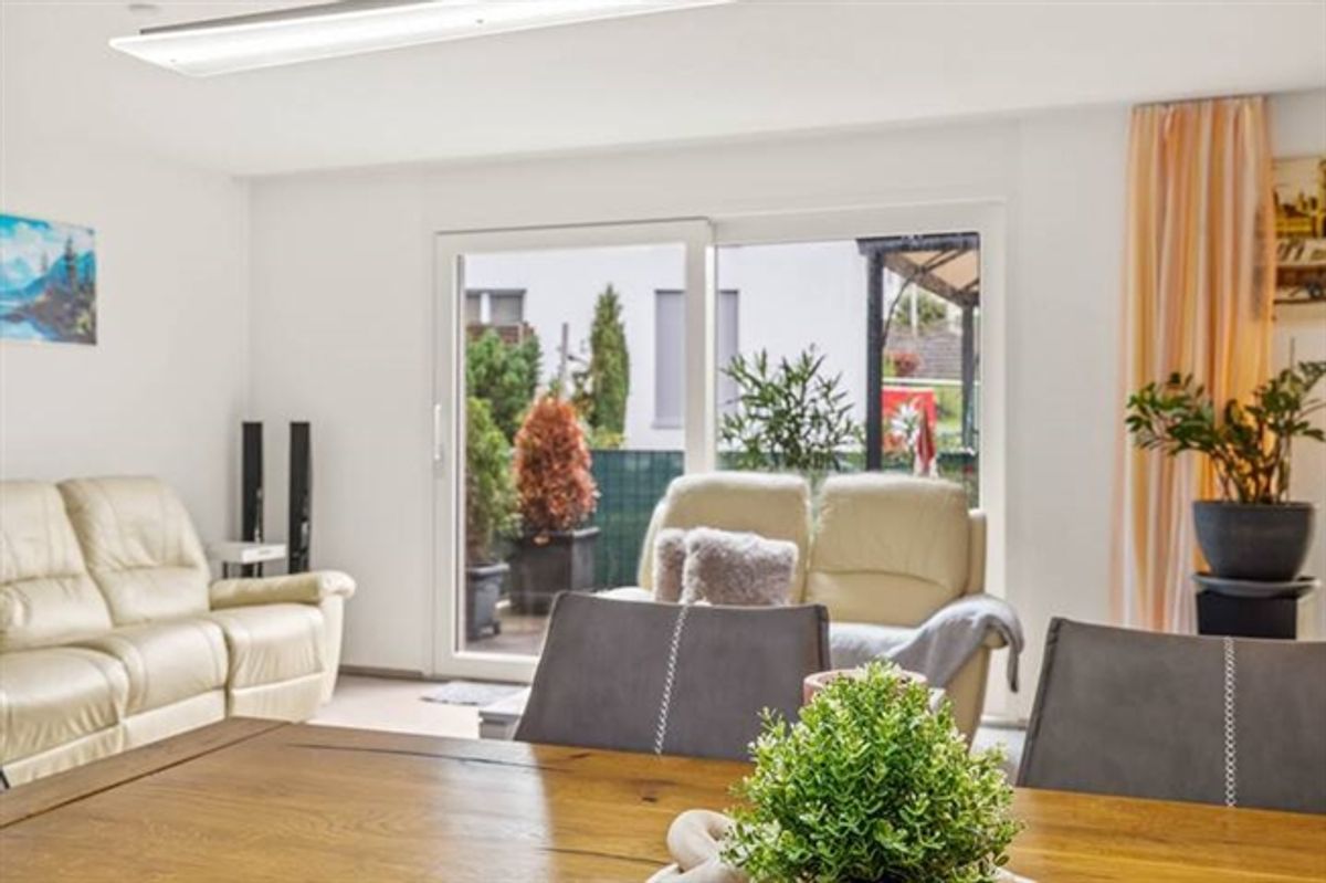 MODERN LEBEN, LÄNDLICH GENIESSEN - EIGENTUMSWOHNUNG IM WYNENTAL - 3