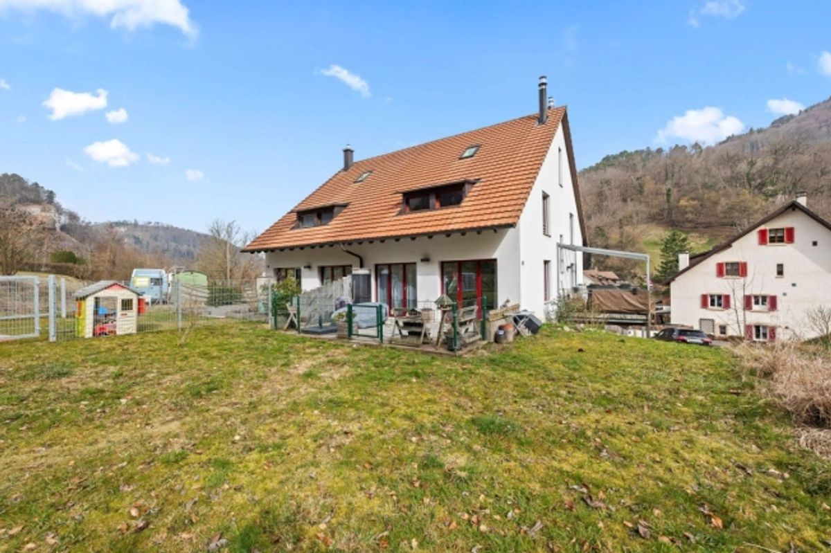 Ruhig am Waldrand wohnen - modernes Zuhause mit viel Privatsphäre - 0