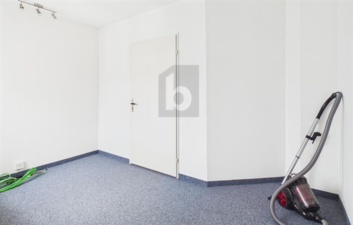 FLEXIBEL - AN SEHR GUTER LAGE - 2