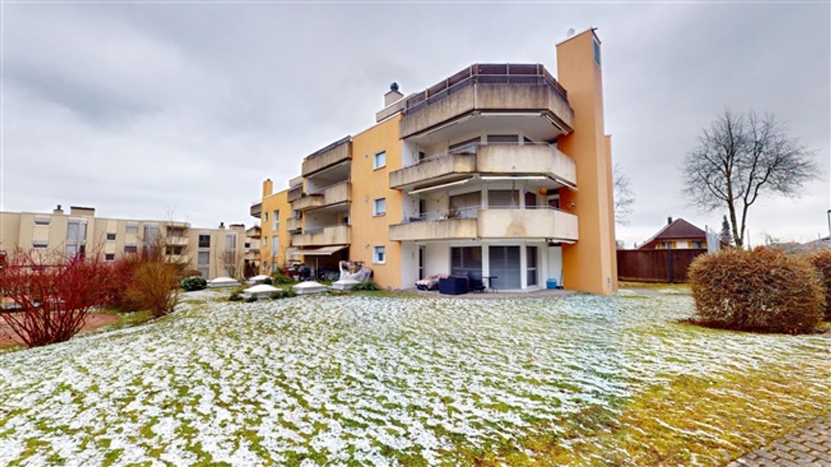 Einstellhallenplatz in Schönbühl zu vermieten - 0