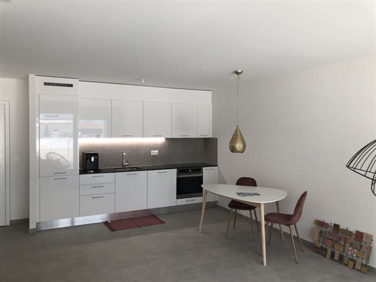 Neues Penthouse und seine 70 m² große Terrasse im Herzen des Wallis - 8