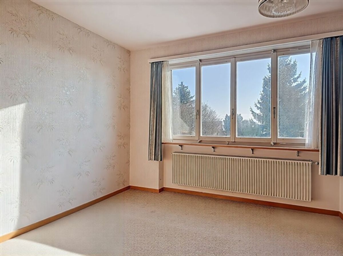Villa mit 4.5 Zimmern im Stand - 2