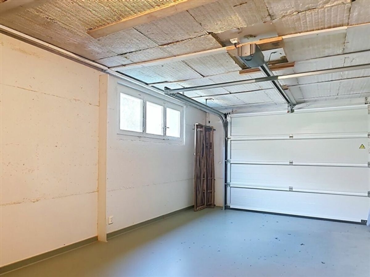 Villa mit 4.5 Zimmern im Stand - 11