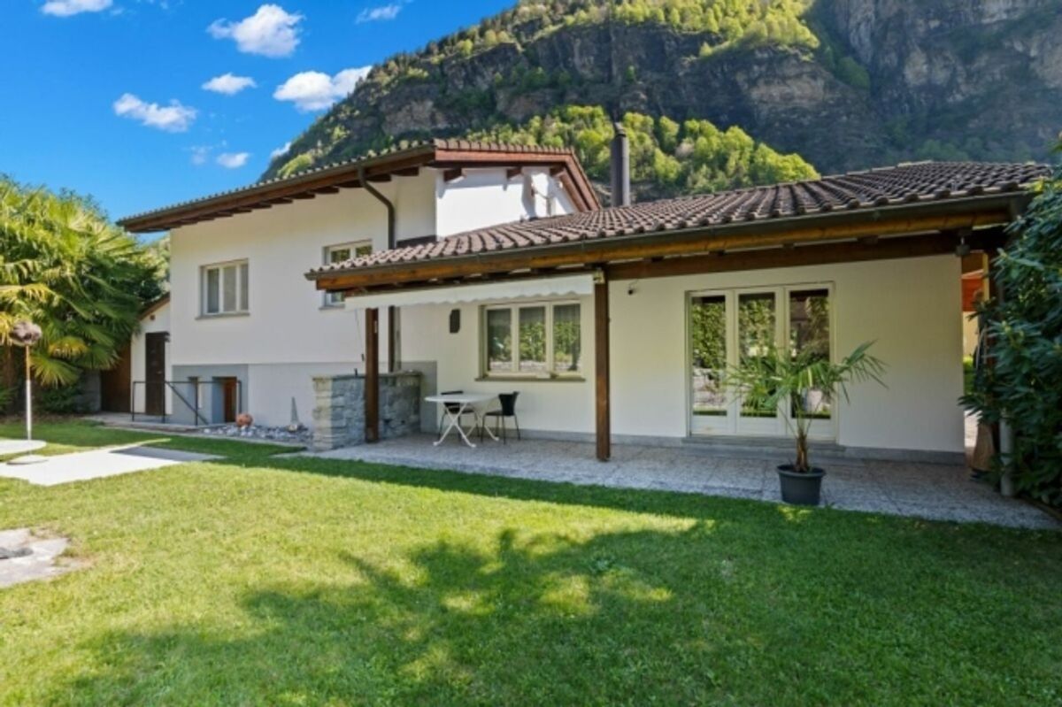 Wohnen an ruhiger Lage mit viel Privatsphäre im sonnigen Tessin - 0