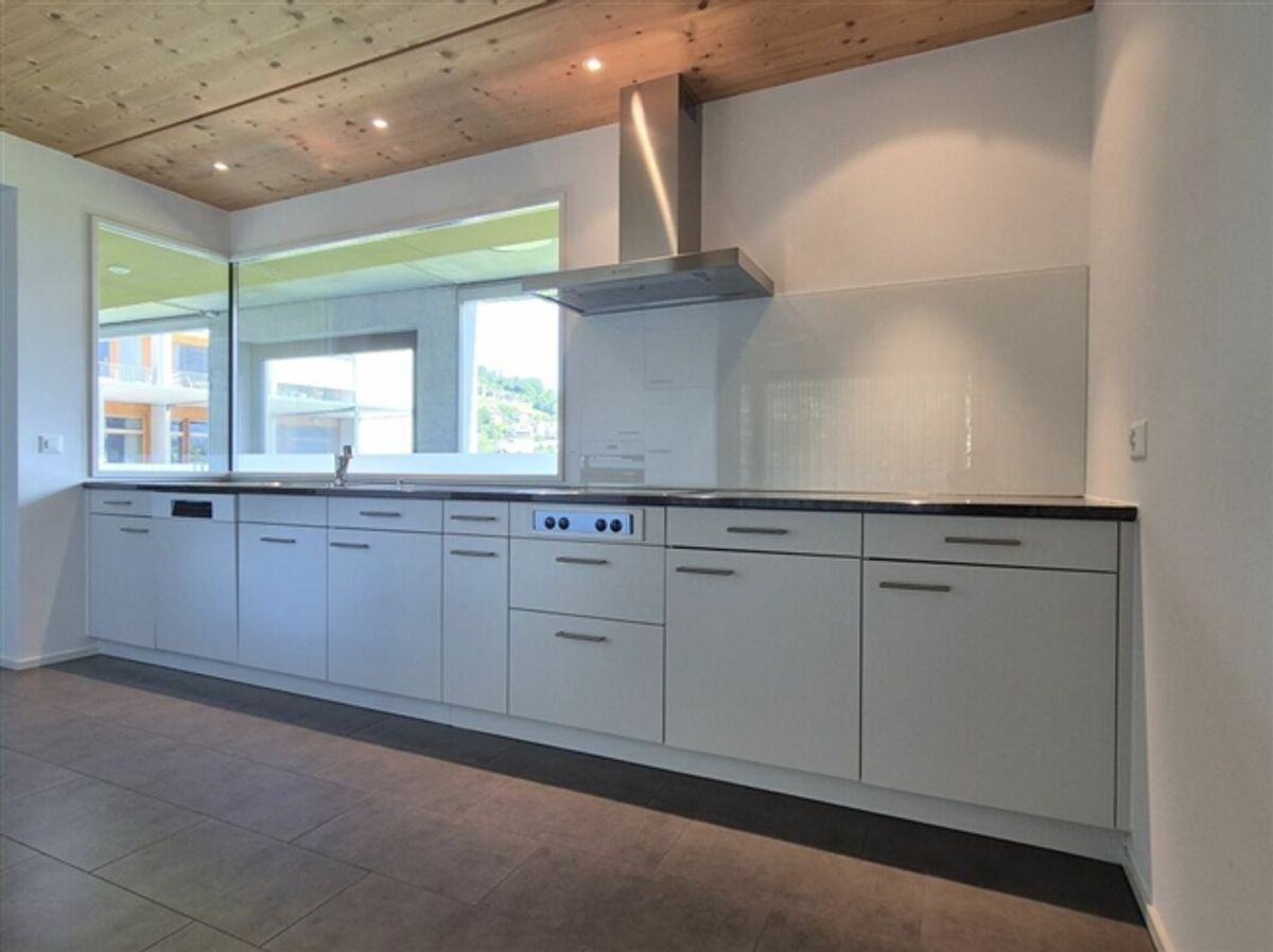 Betreutes Wohnen moderne 2.5 Zimmerwohnung mit modernem Ausbau und schönem Balkon - 0