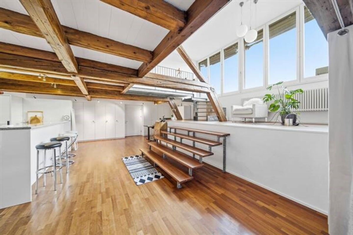 EXZELLENTE DACH-MAISONETTE MIT LOFTCHARAKTER - 7