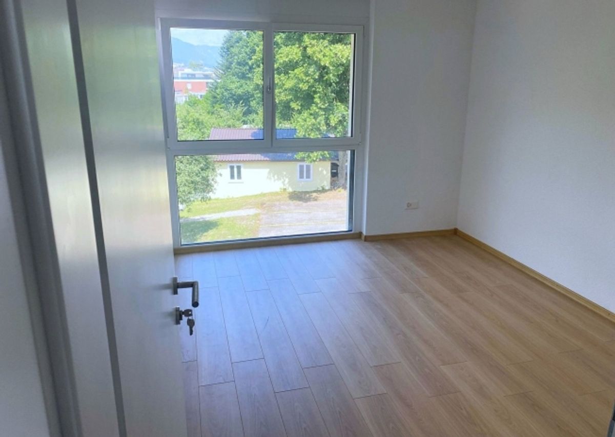 2 MFHs mit 10 Einheiten in Lengnau BE mit 4.76 % Bruttorendite - 5