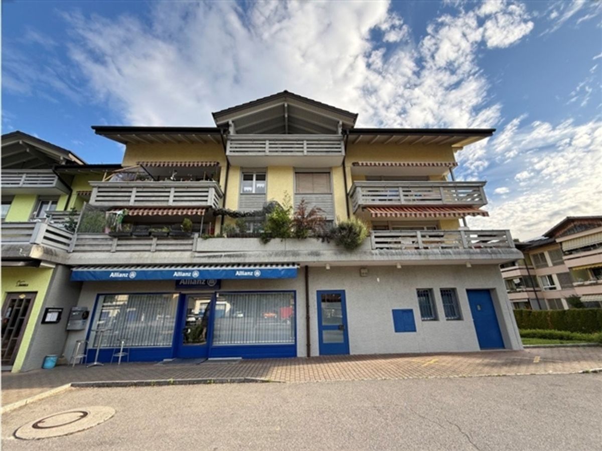 Attraktive Gewerbe-, Büro- oder Ladenfläche im Erdgeschoss (ca. 130m²) - 0