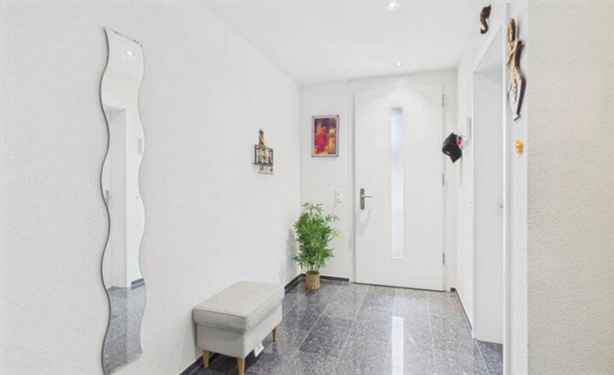 EINFAMILIENHAUS MIT SCHÖNER SEESICHT - 4